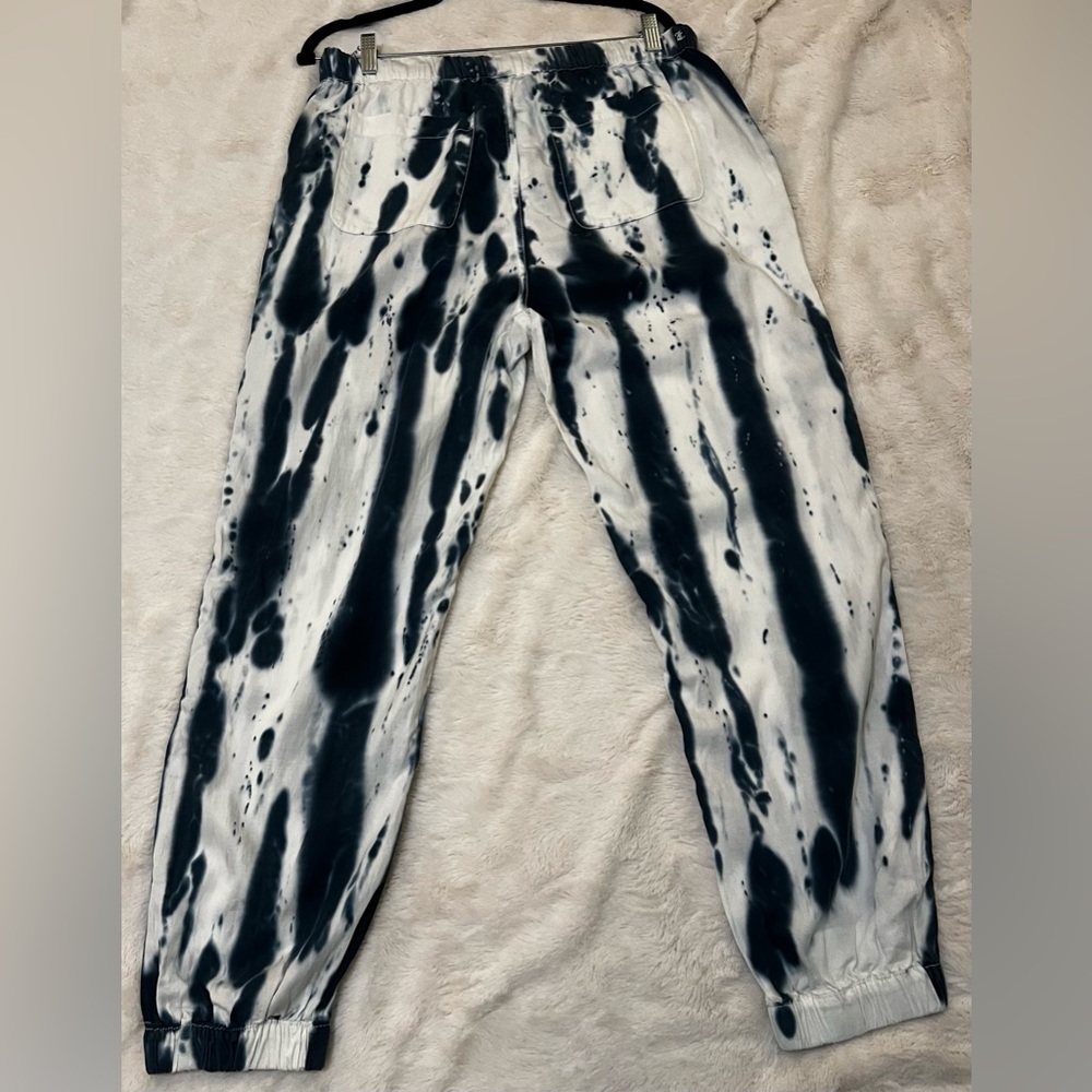 Juicy Couture Black and White Tie-Dye Joggers Sz XL - Picture 2 of 7